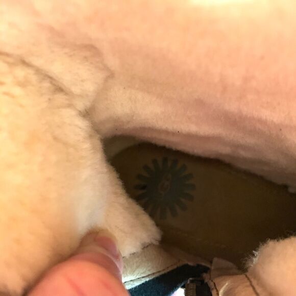 ☘️2X HP☘️ UGG Rosen Boots - Picture 10 of 14